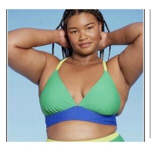 NEW Wild Fable Plus Size  Colorblock Triangle Bikini Top